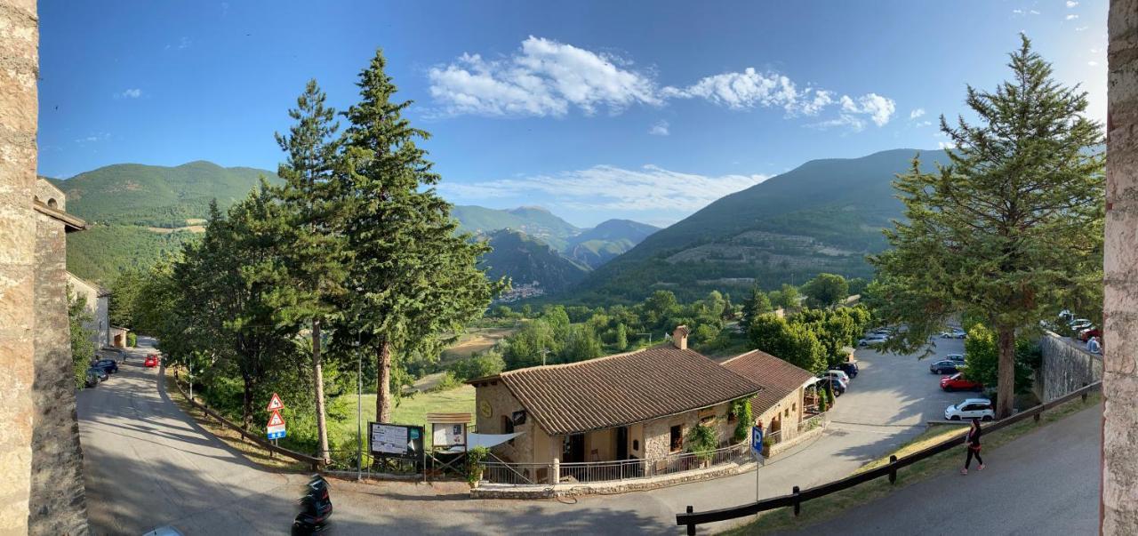Il Tripode - Le Dimore Del Bordone Vallo di Nera Buitenkant foto
